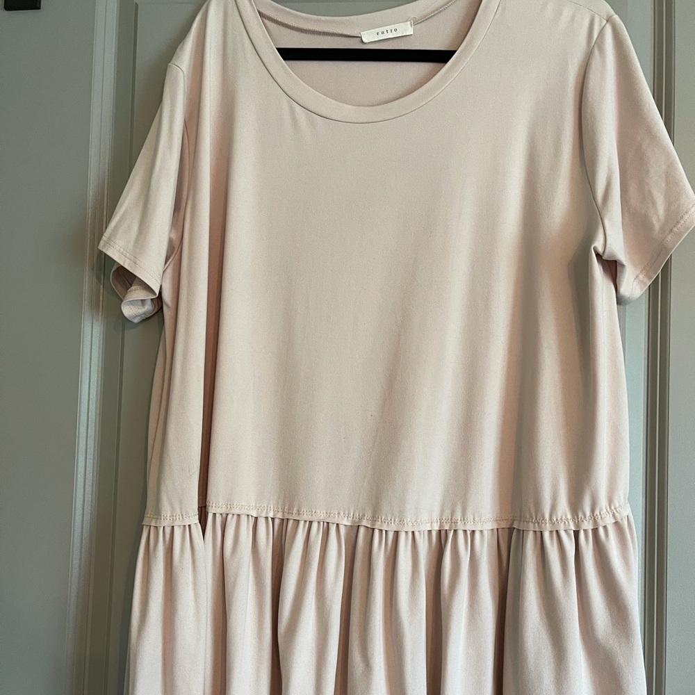 Ruffled short sleeve top
